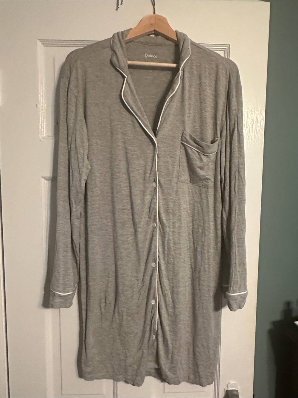 Quince Long-Sleeve Grey Button-Front Lounge or Sleep Shirt